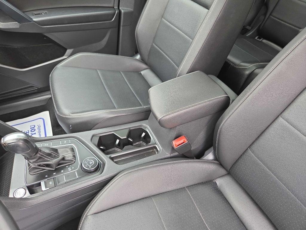 Volkswagen Tiguan  2021