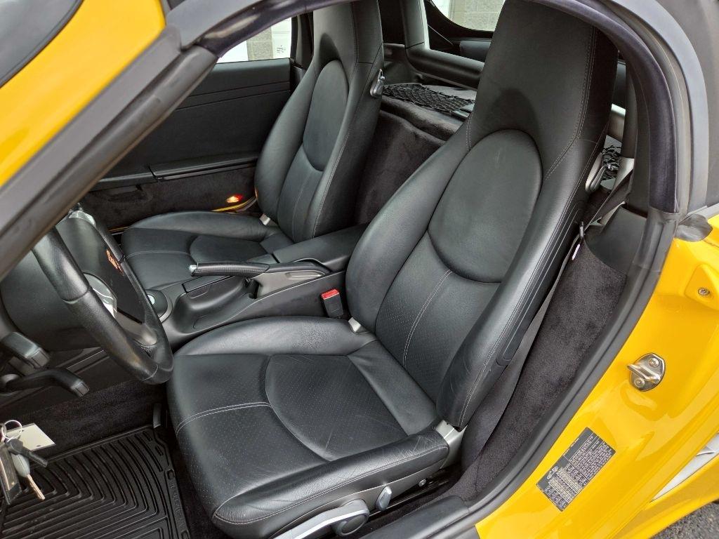 Porsche Boxster  2005