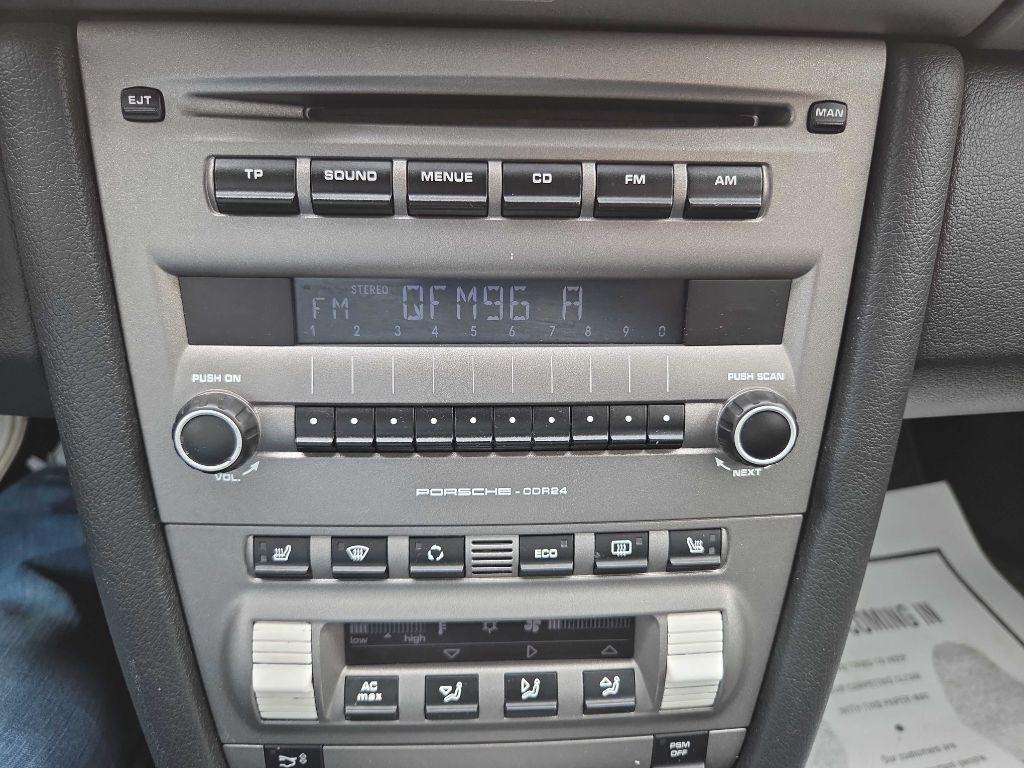 Porsche Boxster  2005