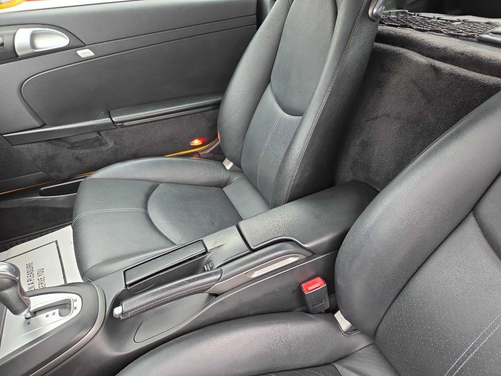 Porsche Boxster  2005