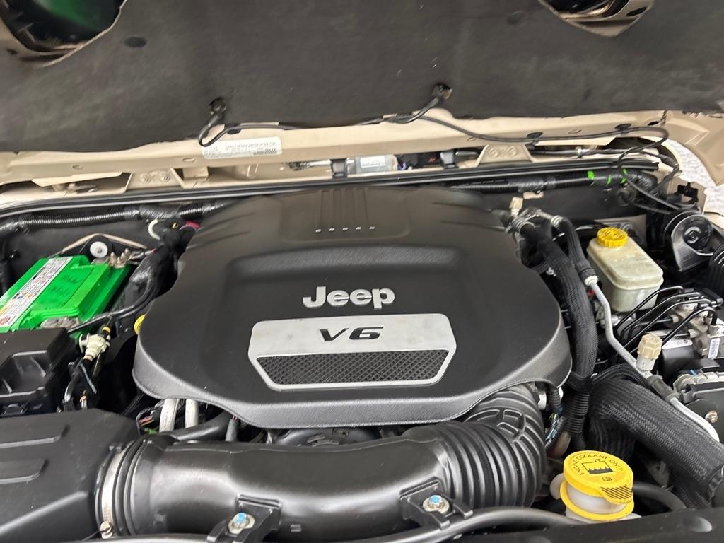 Jeep Wrangler  2016