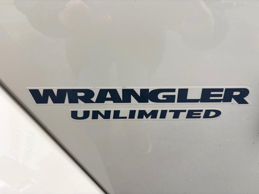 Jeep Wrangler  2016