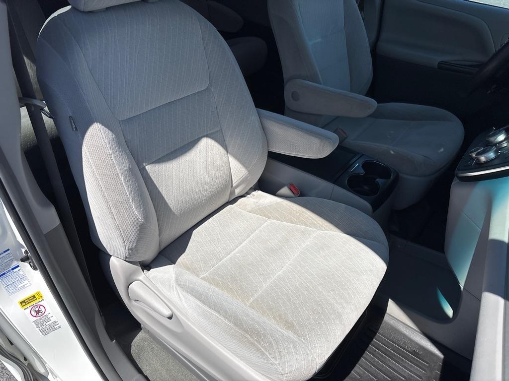 Toyota Sienna  2017