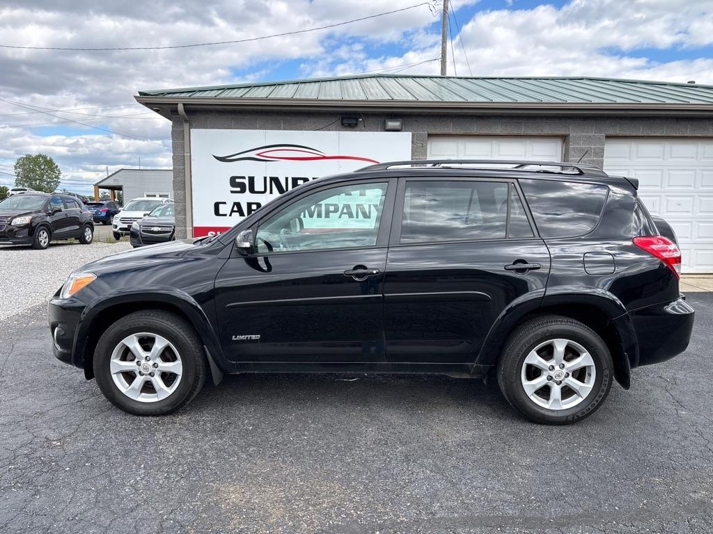 Toyota RAV4  2012