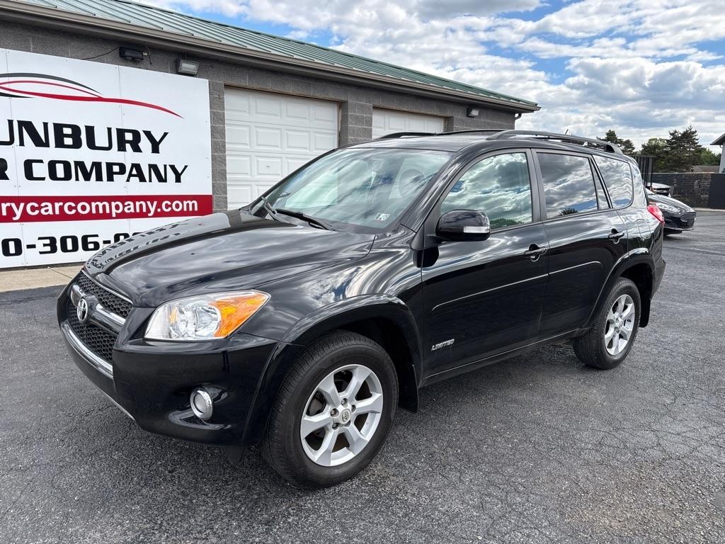 Toyota RAV4  2012