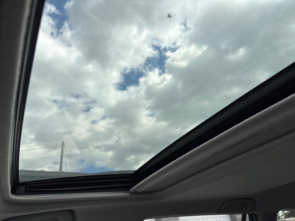 Toyota RAV4  2012