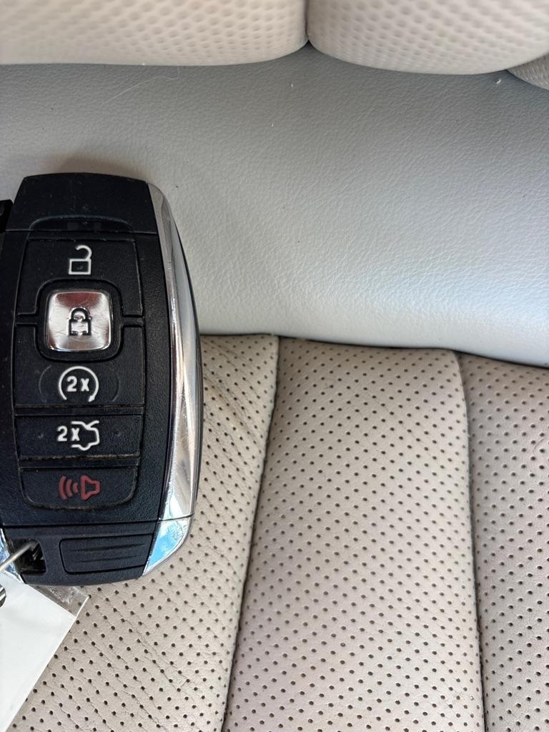 Lincoln MKC  2018