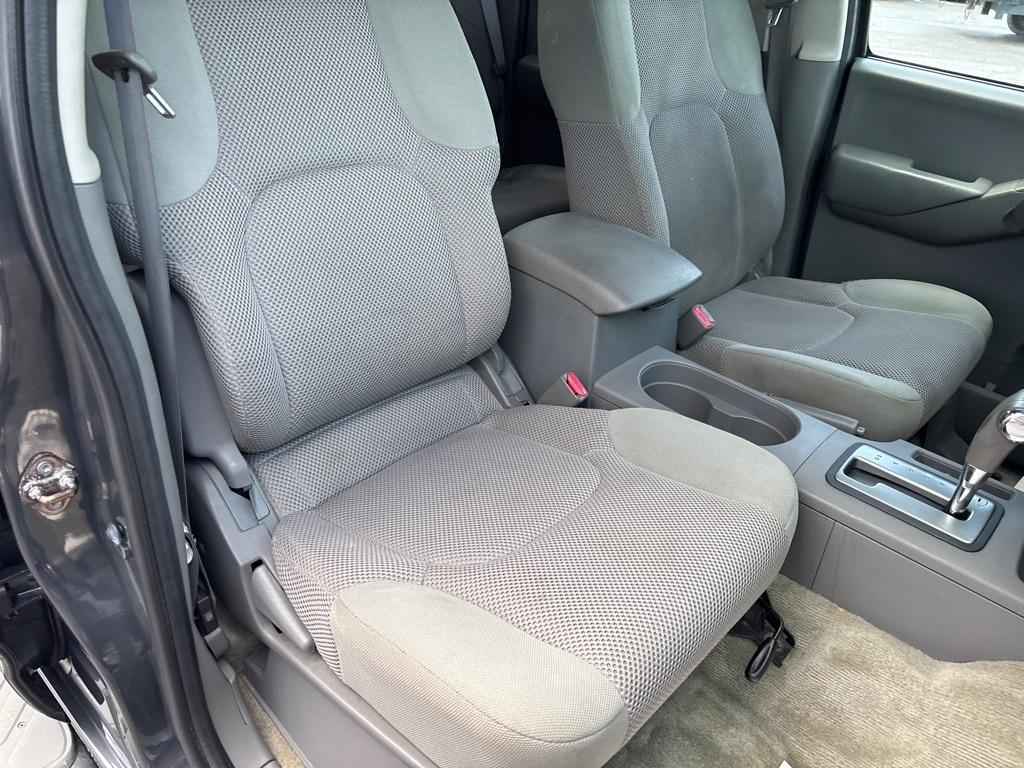 Nissan Frontier  2014