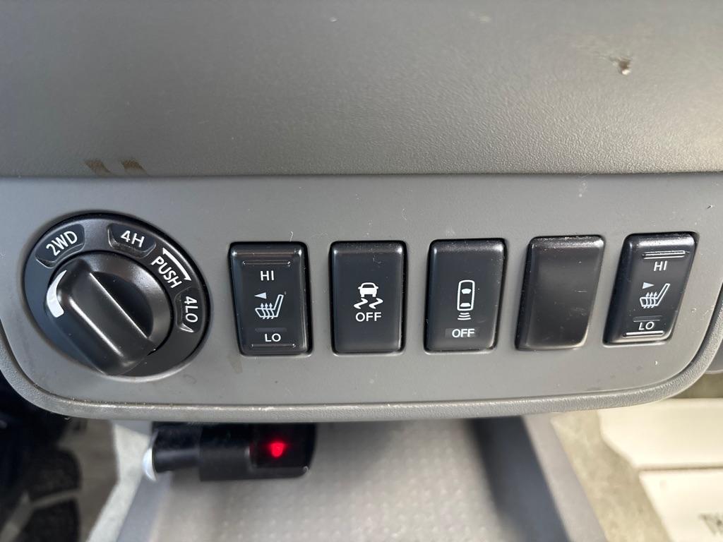 Nissan Frontier  2014
