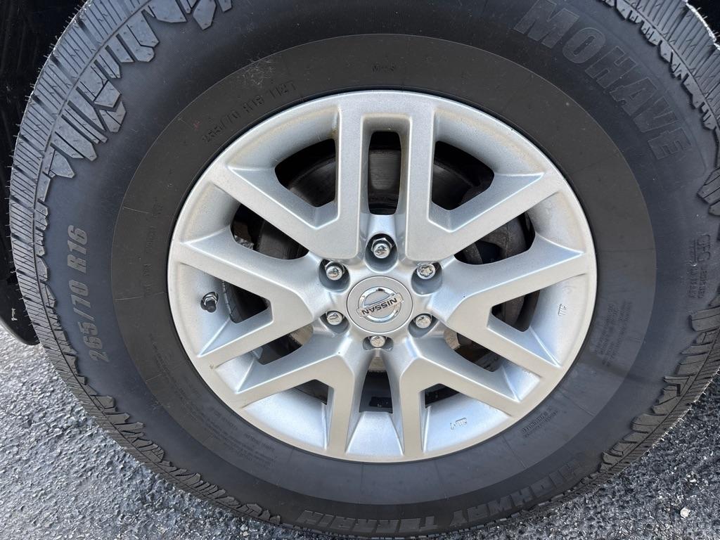 Nissan Frontier  2014