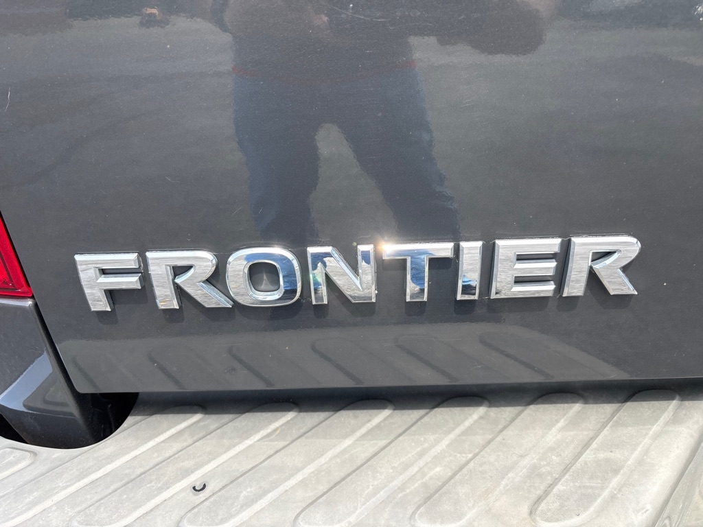 Nissan Frontier  2014