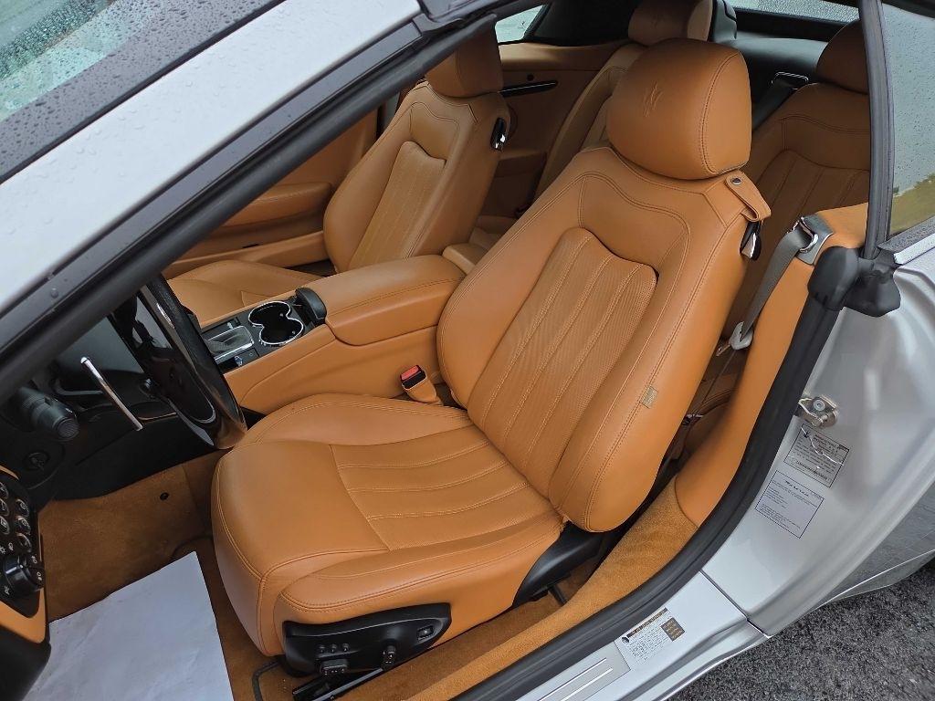 Maserati GranTurismo  2011