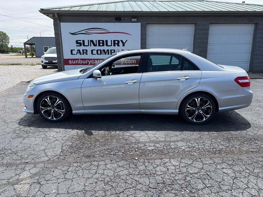 Mercedes-Benz E-Class  2010