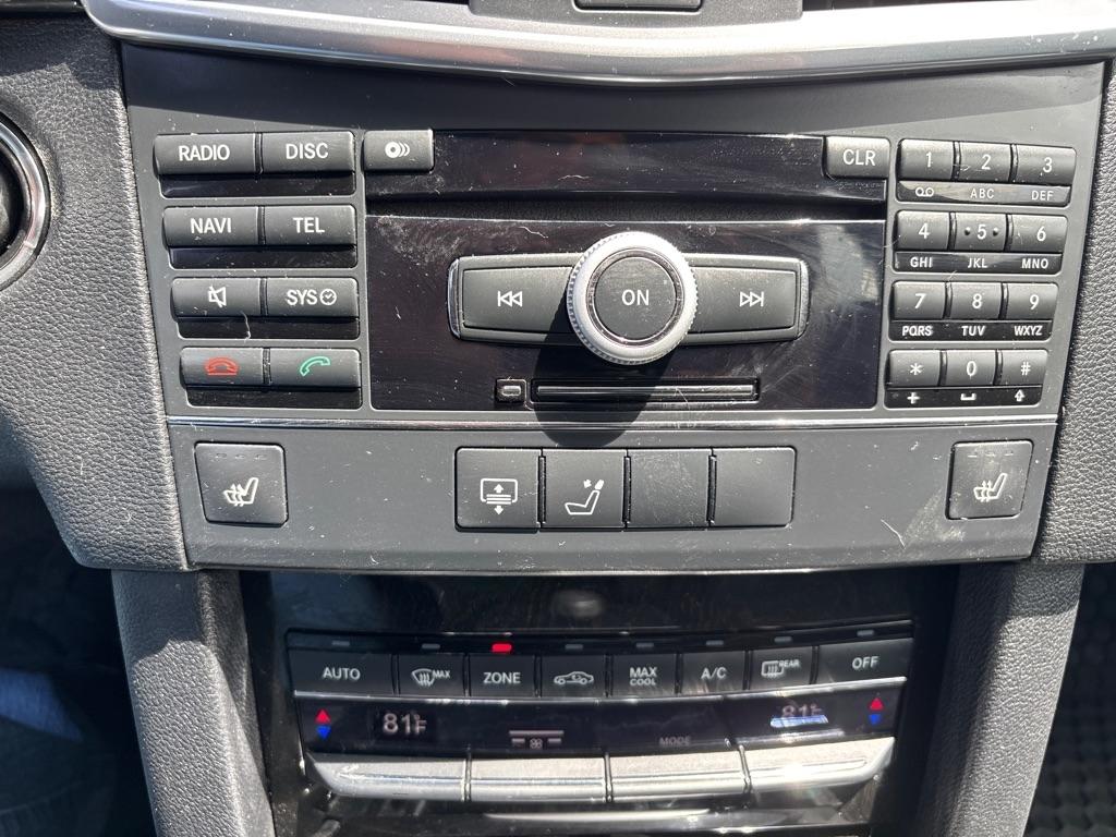 Mercedes-Benz E-Class  2010