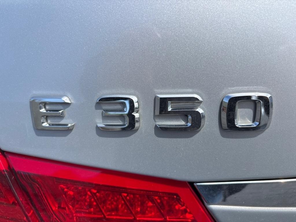Mercedes-Benz E-Class  2010