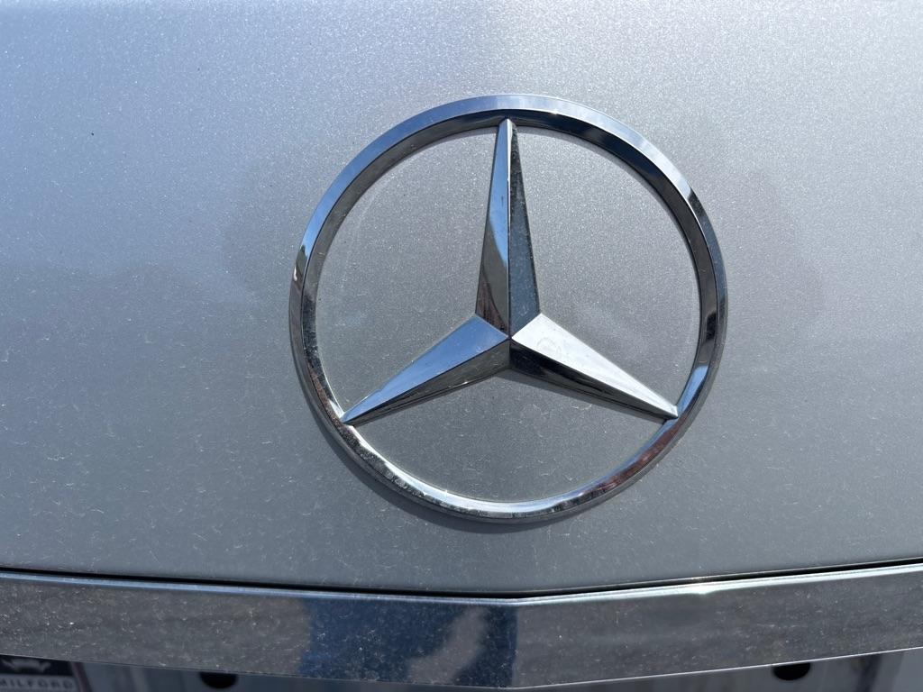 Mercedes-Benz E-Class  2010