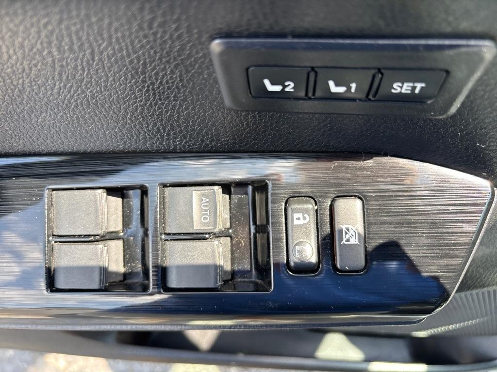 Toyota RAV4  2016