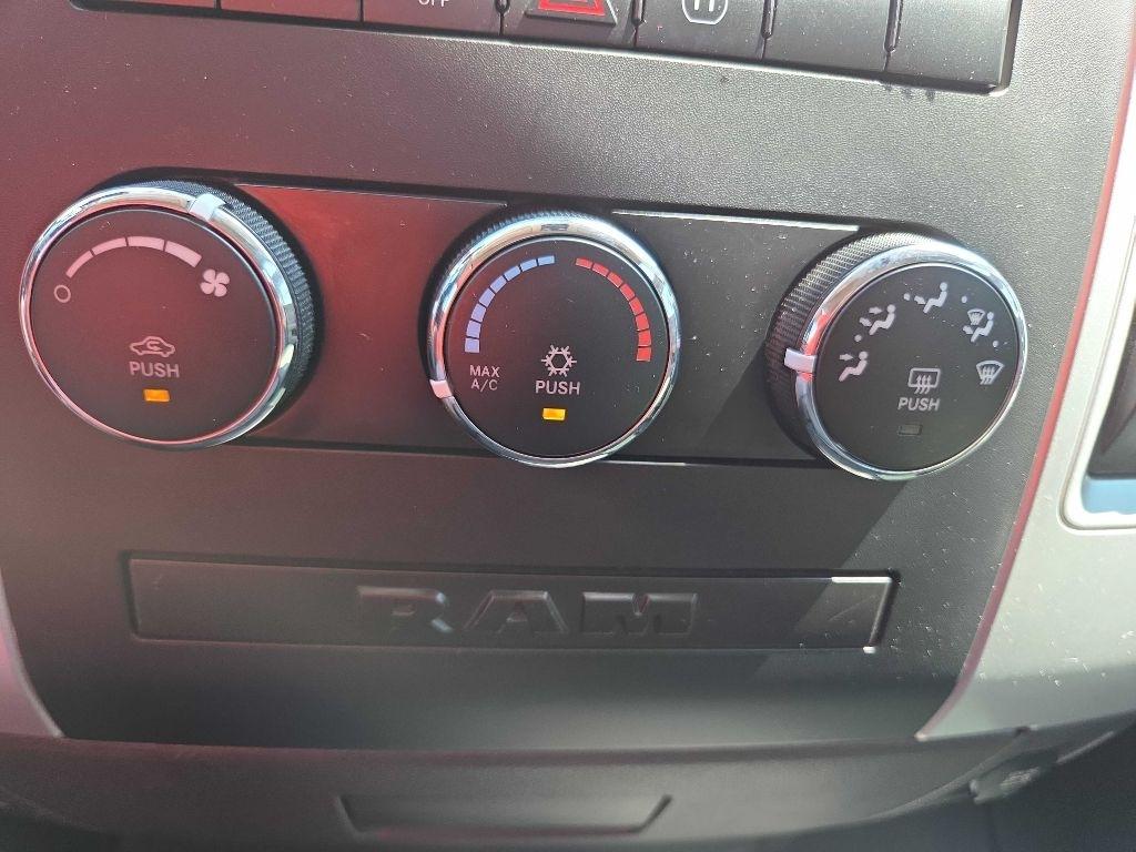 Dodge Ram 1500  2011