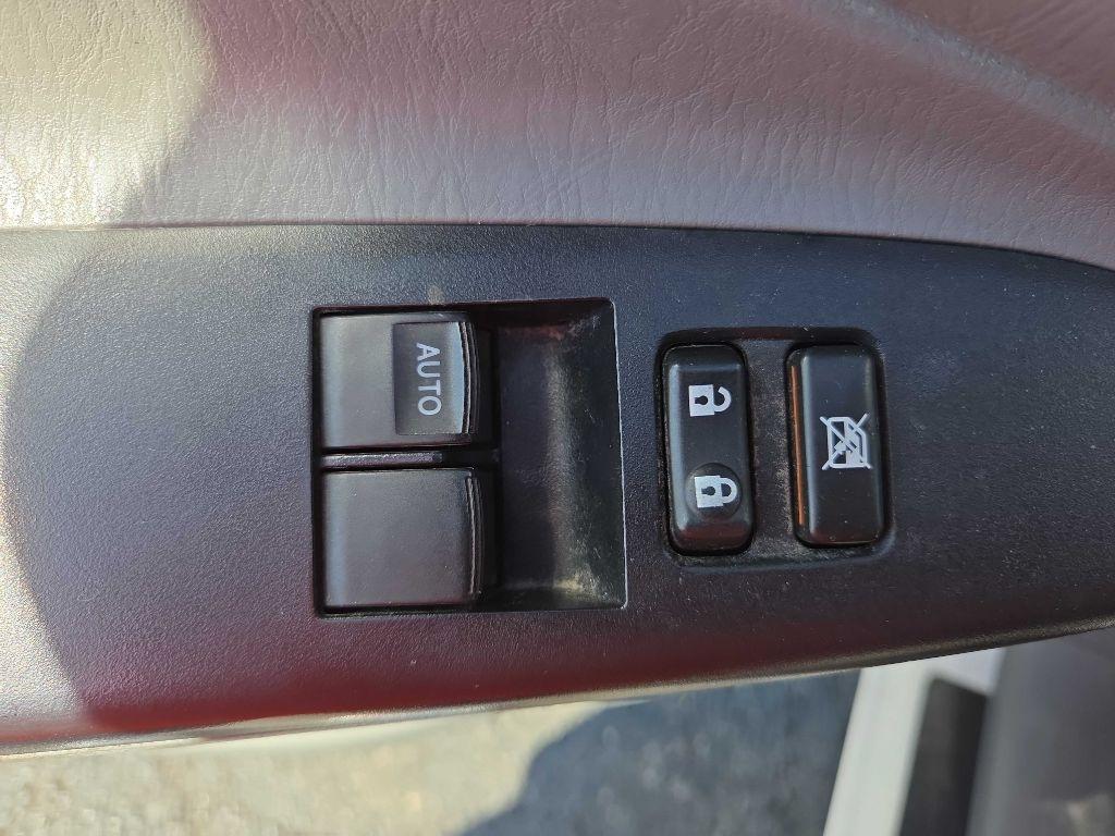 Toyota Tacoma  2013