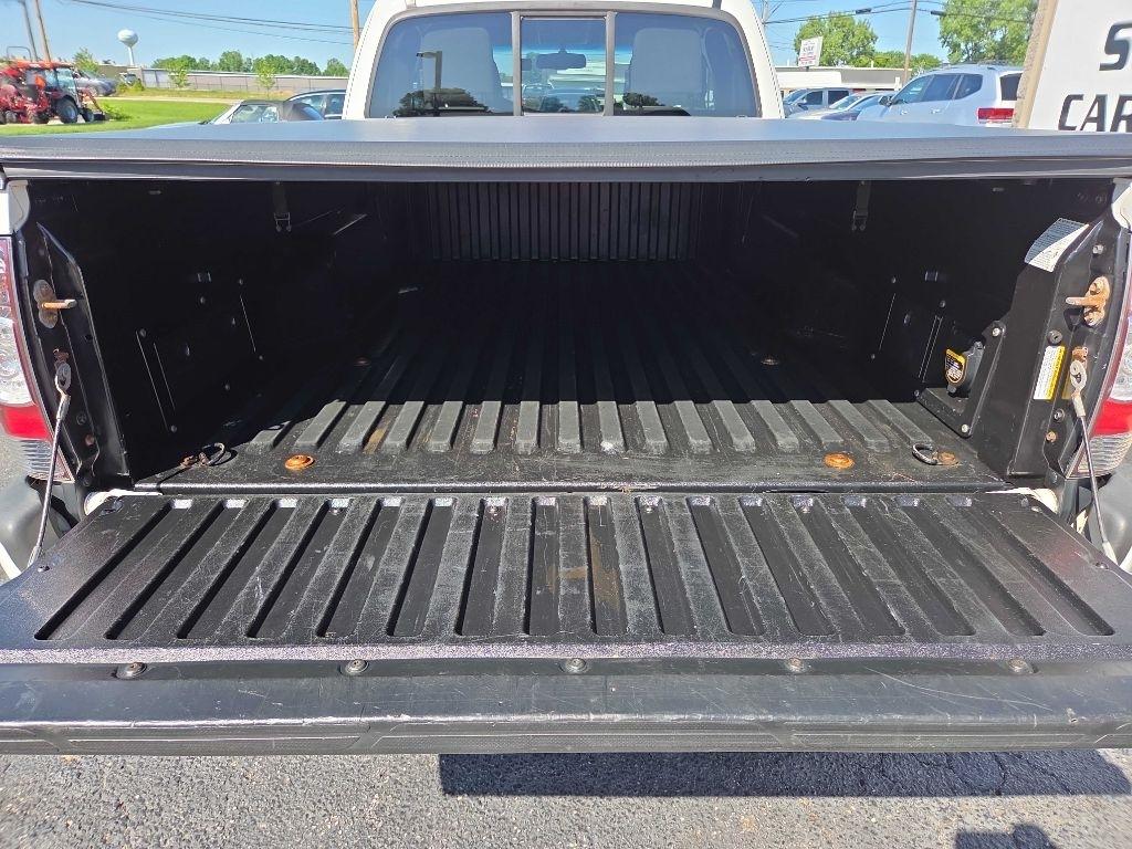 Toyota Tacoma  2013