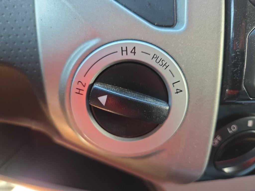 Toyota Tacoma  2013