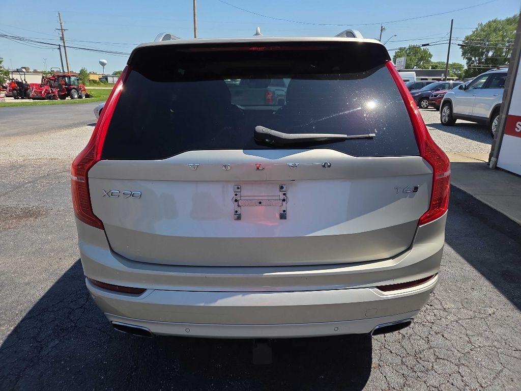 Volvo XC90  2018