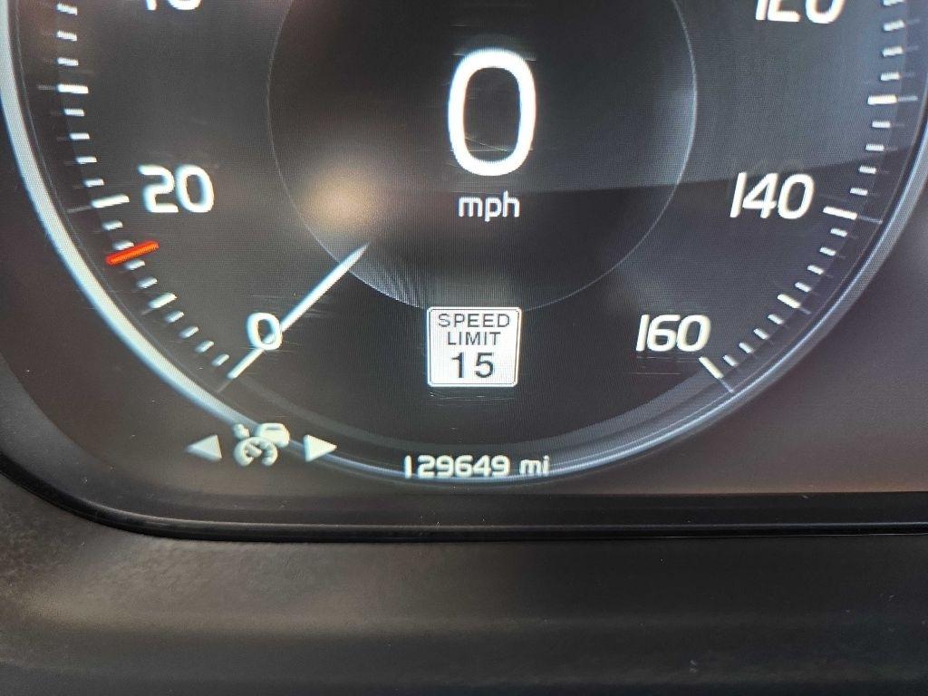 Volvo XC90  2018