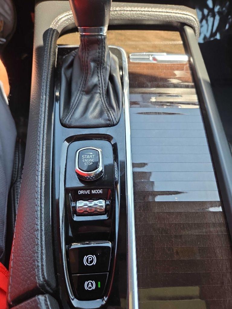 Volvo XC90  2018