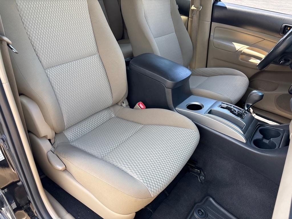 Toyota Tacoma  2012
