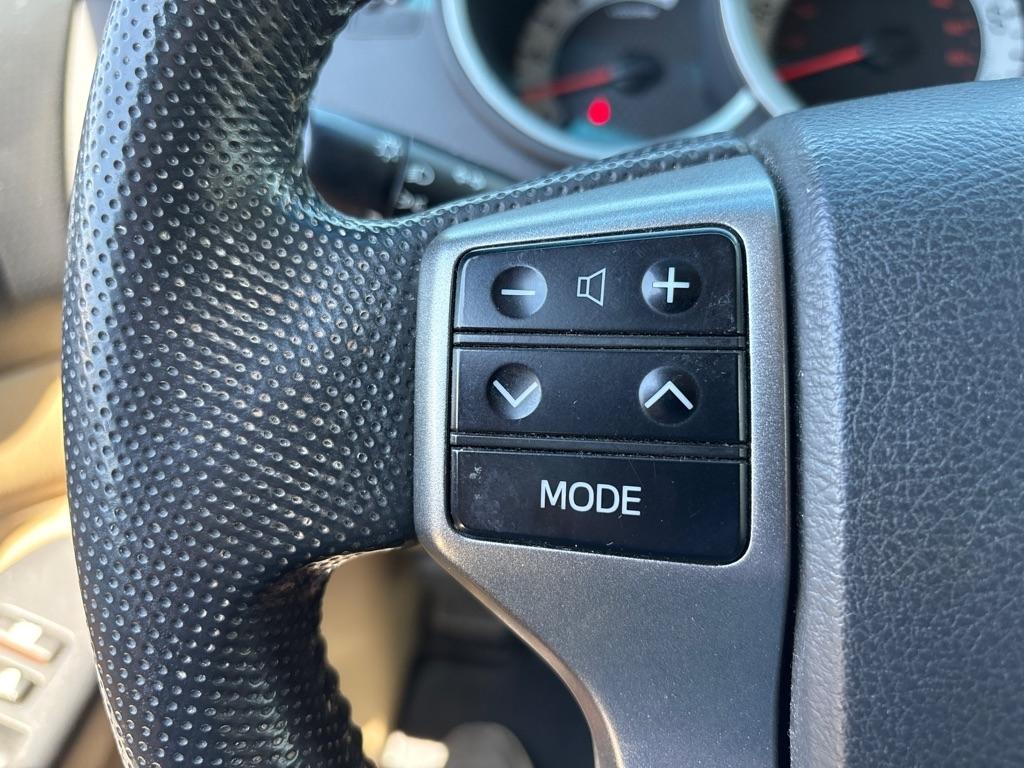 Toyota Tacoma  2012