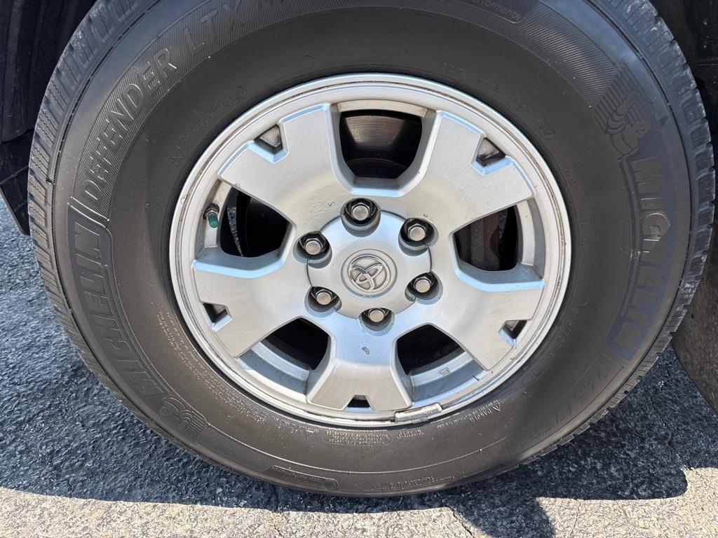 Toyota Tacoma  2012