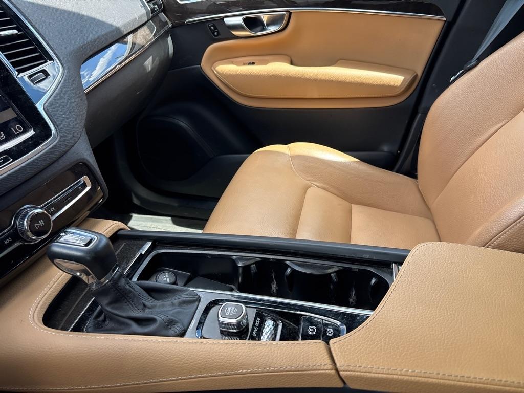 Volvo XC90  2018