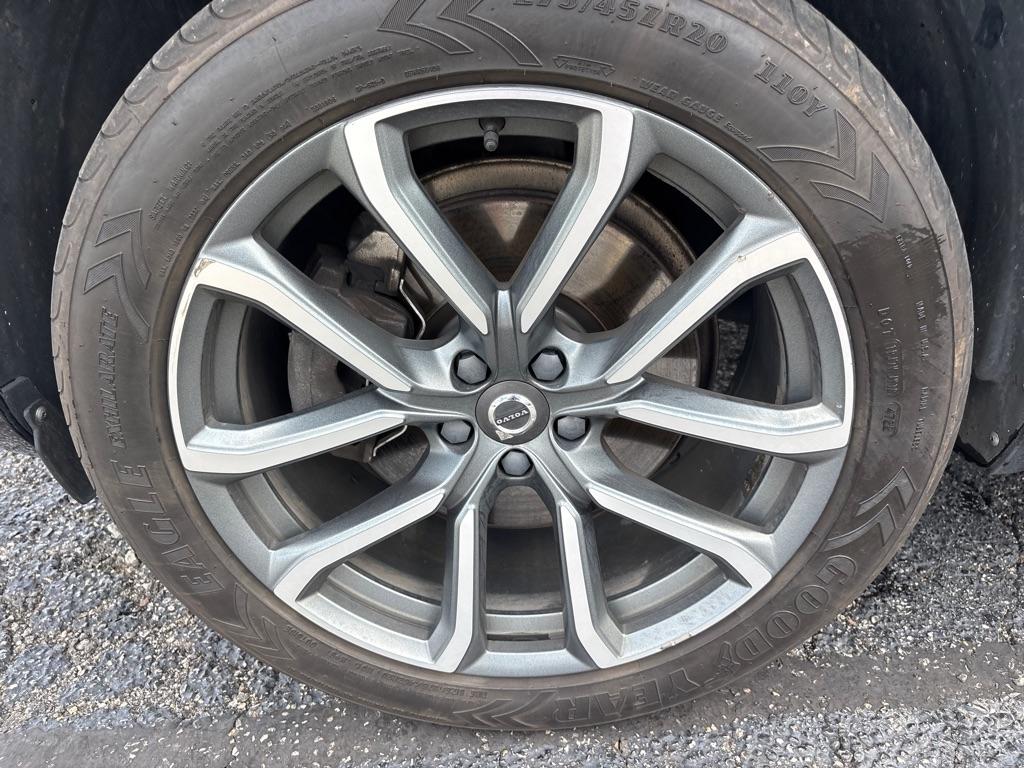 Volvo XC90  2018