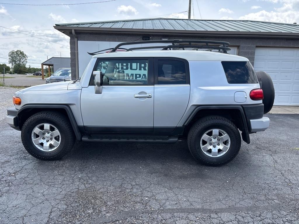 Toyota FJ Cruiser  2007