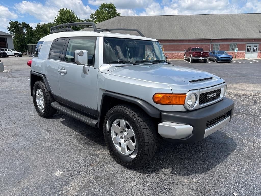 Toyota FJ Cruiser  2007