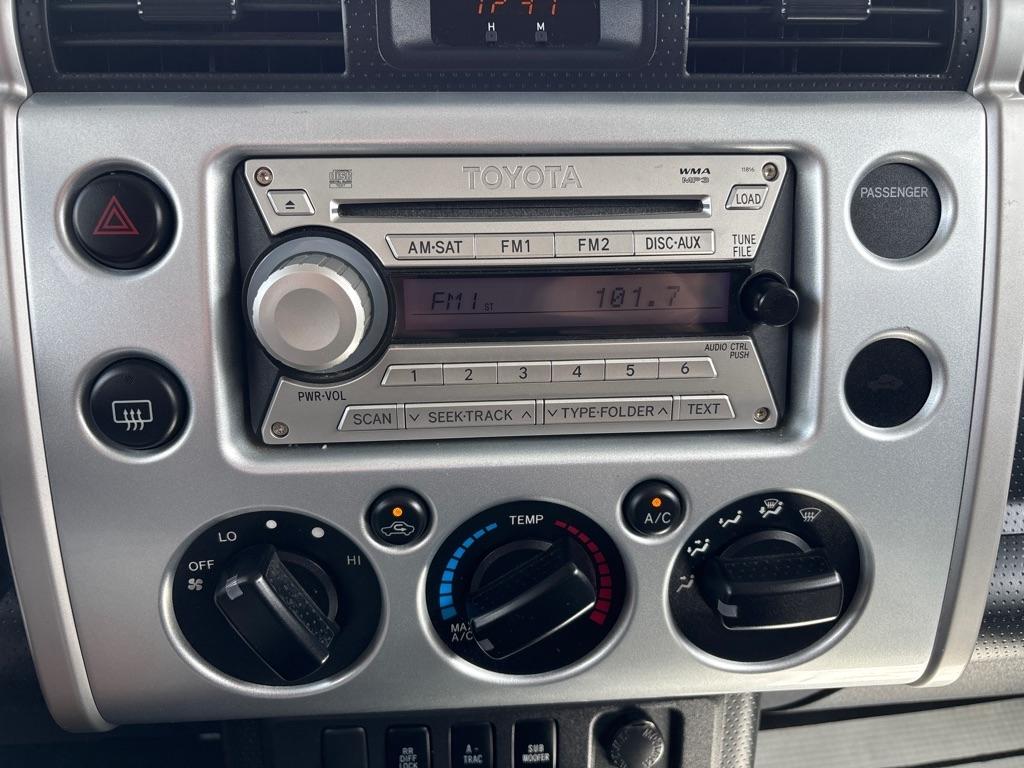 Toyota FJ Cruiser  2007