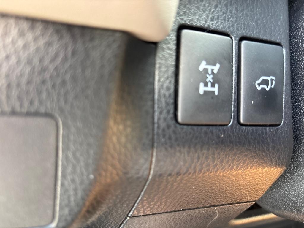 Toyota RAV4  2013