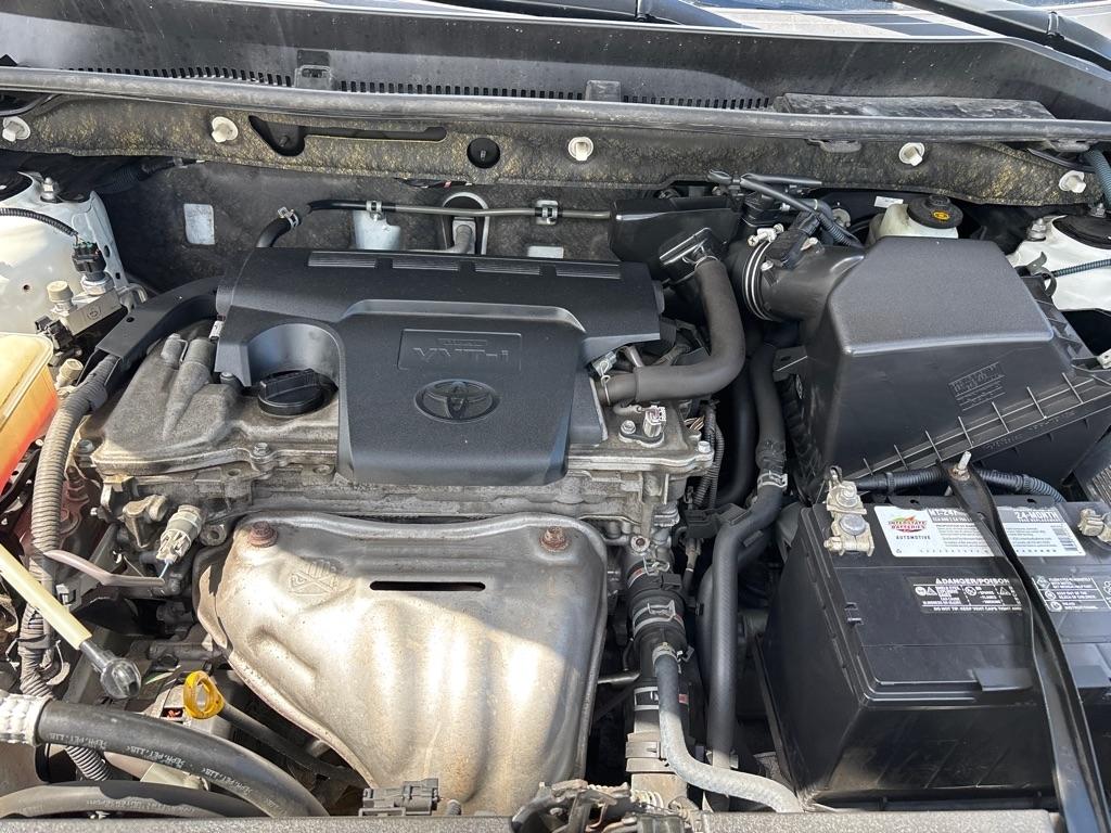 Toyota RAV4  2013