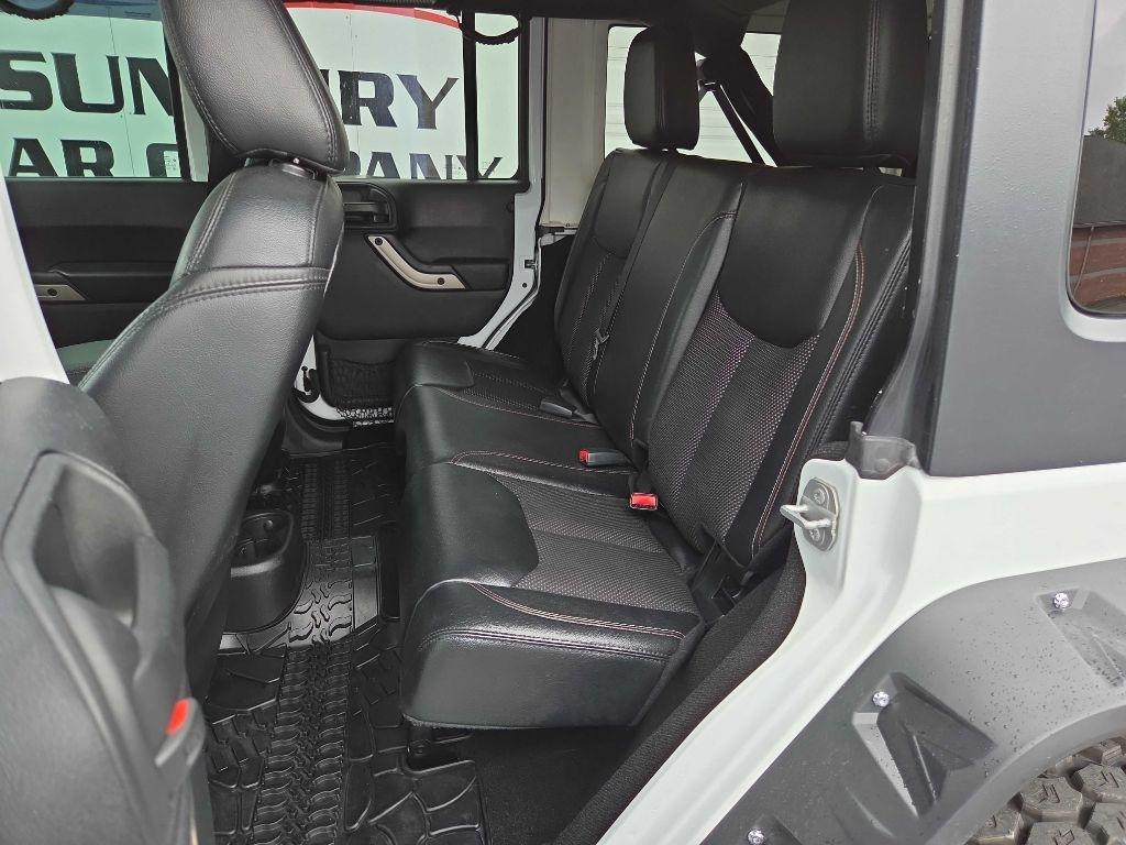 Jeep Wrangler  2016