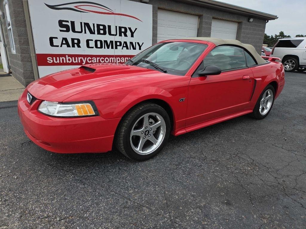 Ford Mustang  2003