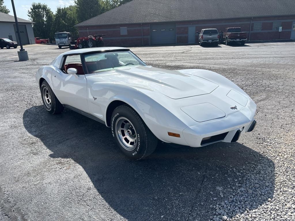 Chevrolet Corvette  1977