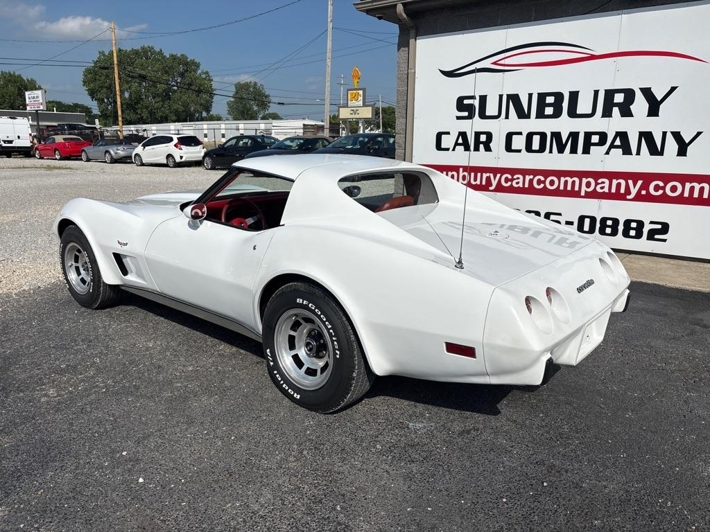 Chevrolet Corvette  1977