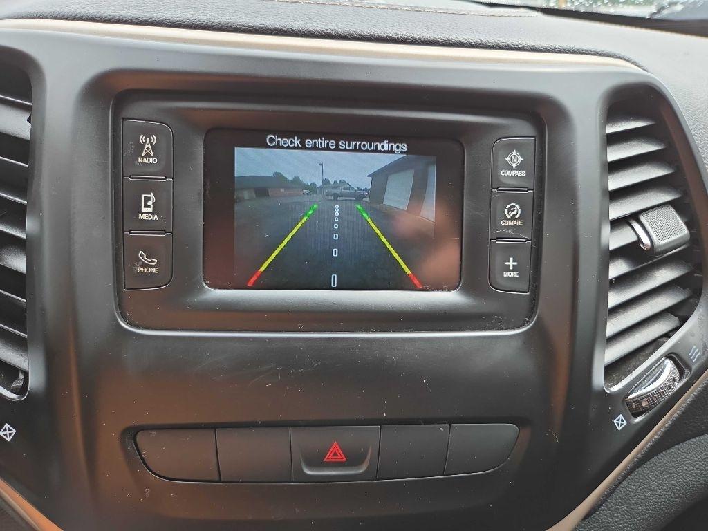 Jeep Cherokee  2015