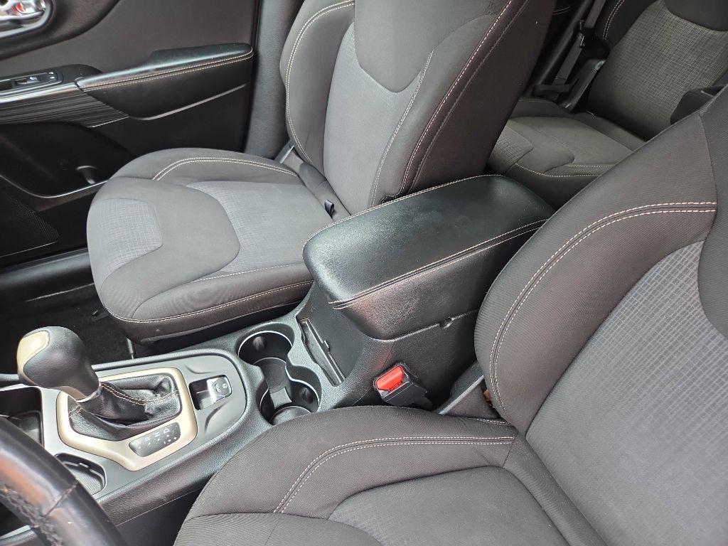 Jeep Cherokee  2015