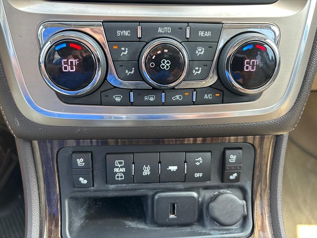 GMC Acadia  2015