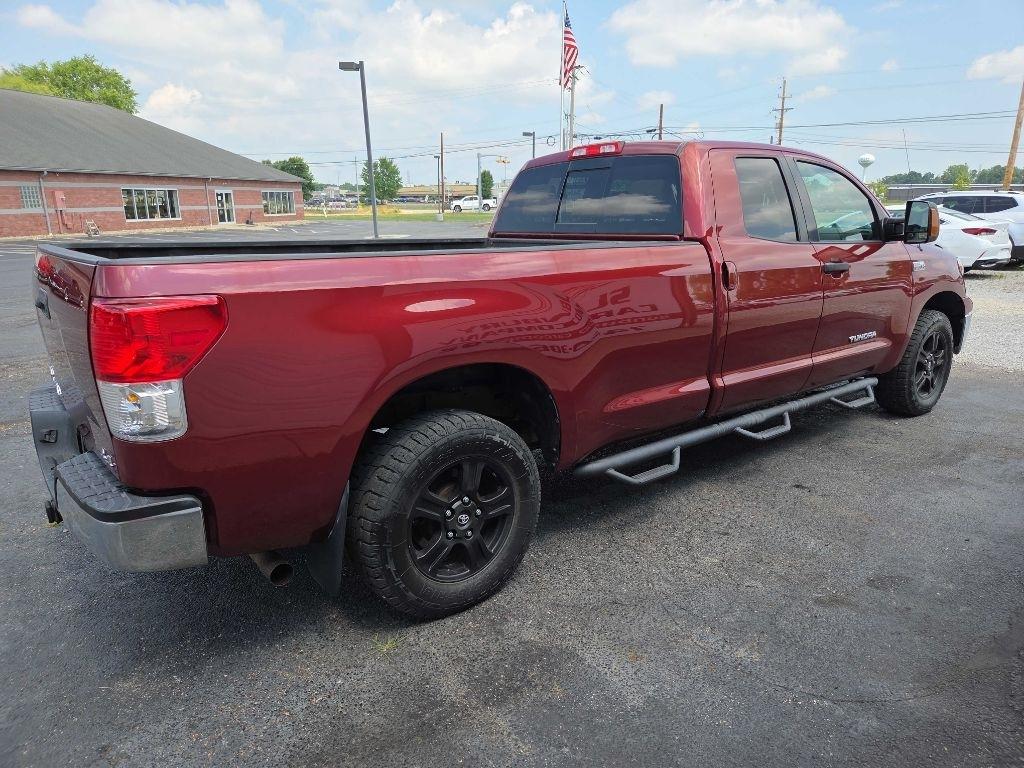 Toyota Tundra  2010