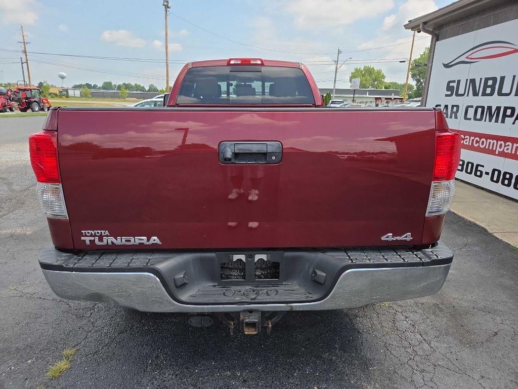 Toyota Tundra  2010