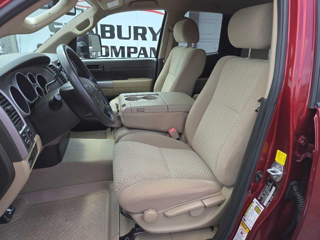 Toyota Tundra  2010