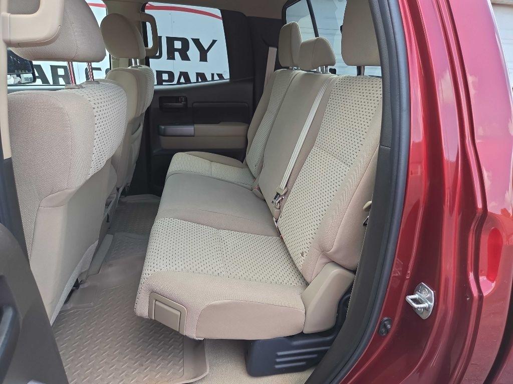 Toyota Tundra  2010