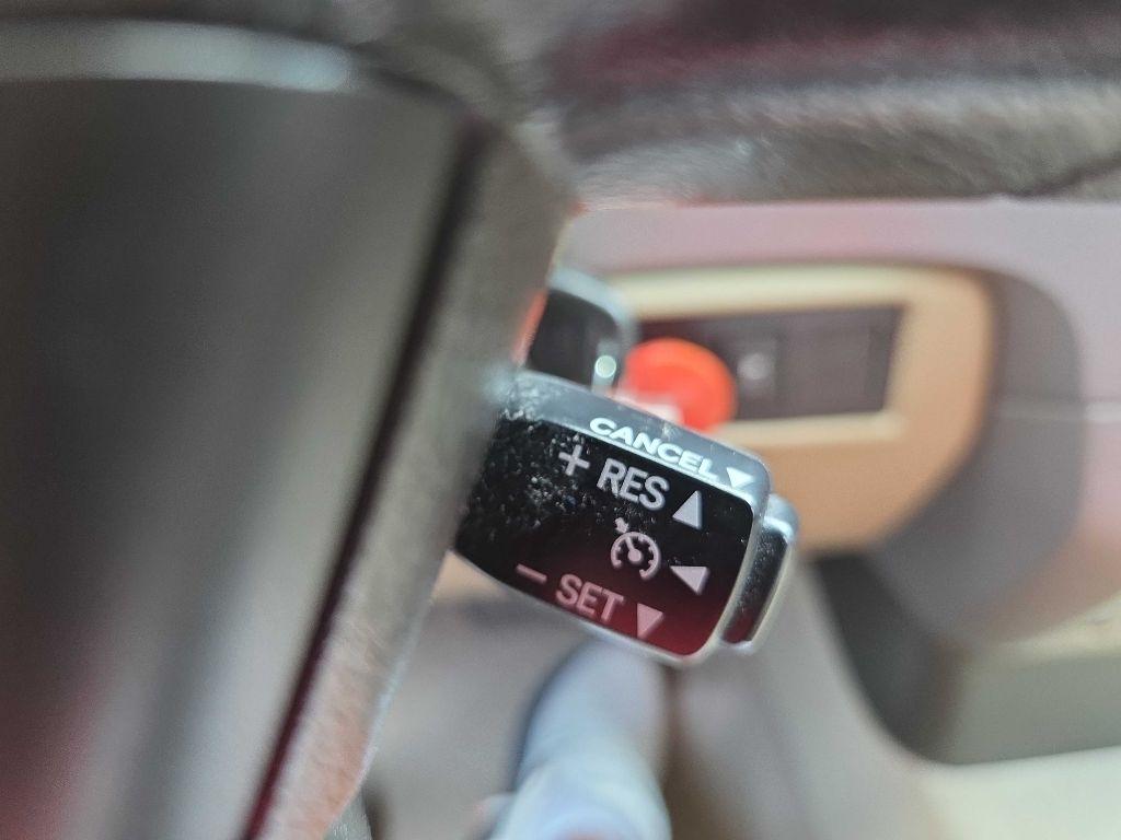 Toyota Tundra  2010